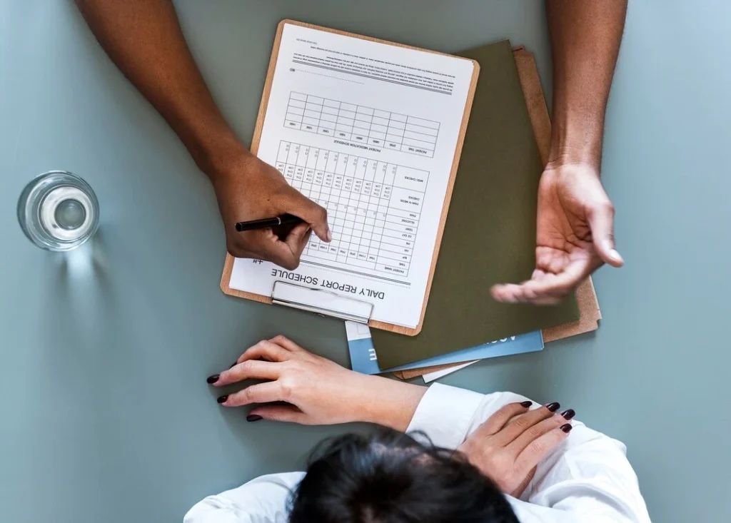 Saiba quais exames são essenciais  para incluir em sua rotina